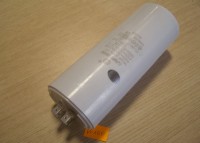 KONDENSATOR 140 MF/320V