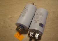 KONDENSATOR 22 MF/450V