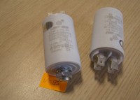 KONDENSATOR 10 MF/450V